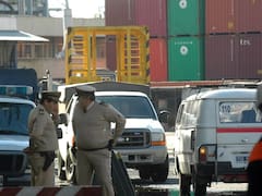 Encontraron barriles de efedrina en un depósito fiscal de Ezezia