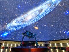 Los tres mejores destinos turísticos para explorar el universo: precios, atracciones, horarios y más