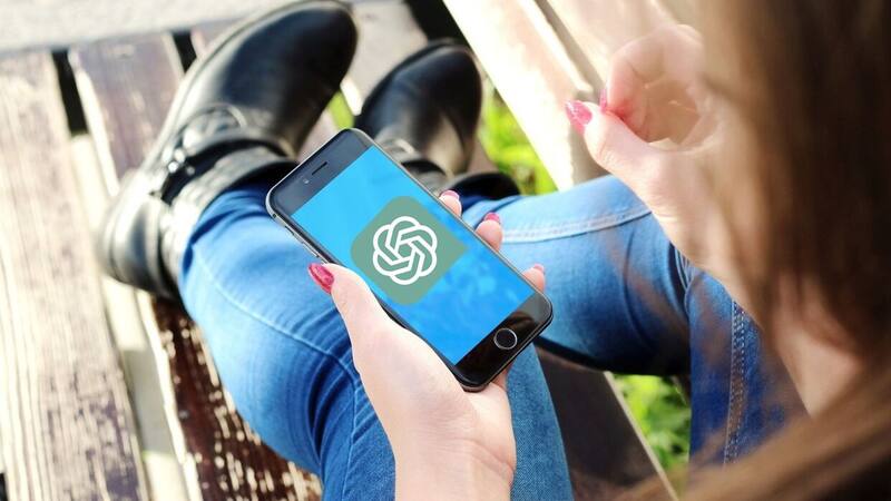 ¿Adiós ChatGPT? Europa quiere regular la inteligencia artificial propiedad de Microsoft: qué pide ahora.