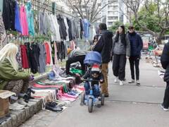El Gobierno porteño desalojó a más de 2000 manteros que ocupaban el Parque Centenario