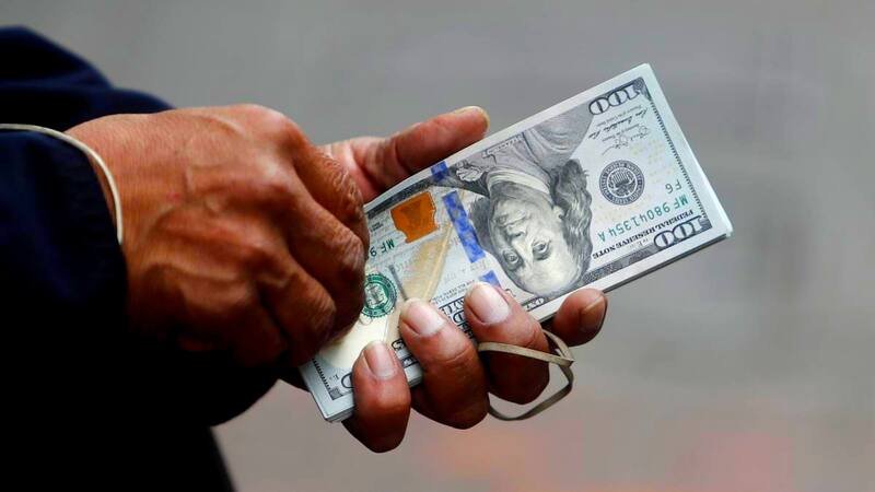 Por motivos de seguridad, los billetes emitidos ente 1914 y 1996 no son aceptados en las casas de cambio.