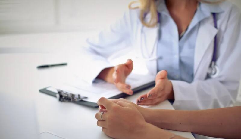 La acción busca garantizar la atención "justa" a pacientes en medio de la crisis arancelaria que sufren los médicos.