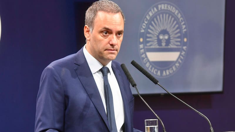 Cuáles son las prepagas intimadas por el Gobierno y cuánto bajarán sus precios