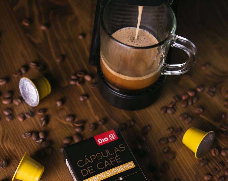 La cadena de supermercados de descuento DIA lanzó sus propias cápsulas compatibles