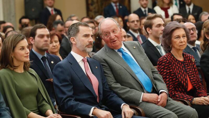 <div class="migrated-promo-image__description"><div class="migrated-promo-image__source">Fuente: Casa Real</div></div>