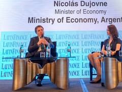 Dujovne: "No se frena ni se cambia la política fiscal por las elecciones"