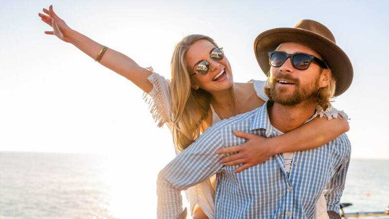 CaixaBank te da la solución para poder reunir el dinero necesario para tus próximas vacaciones.