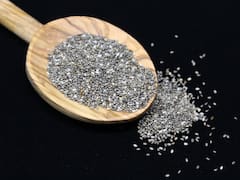 Agua de chía por las mañanas: los beneficios de consumirla en el desayuno y cómo prepararla correctamente