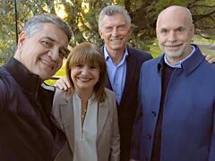 Del sabotaje que no fue a los alfajores Jorgito entre los Macri: la historia detrás de la "selfie de unidad"