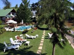 Escapadas: la pintoresca hostería de orígenes alemanes y austríacos que ofrece un plan ideal al lado del río