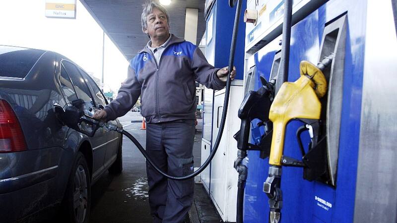 YPF sorprendió con un nuevo aumento en sus combustibles.