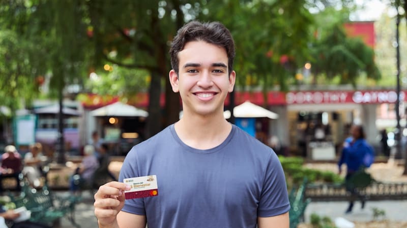 Es importante que los beneficiarios mantengan su tarjeta en buen estado para evitar problemas al momento de cobrar.