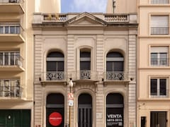 Este petit hotel de Recoleta se iba a convertir en una torre de lujo, pero ahora está en venta: cuánto cuesta