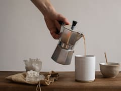 Peligro en la cocina: este es el grave error que cometes al utilizar la cafetera italiana