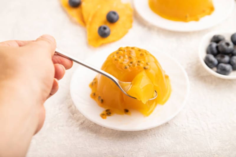 La glicina presente en la gelatina actúa eliminando toxinas acumuladas en el hígado y tejidos (Fuente: Pixabay)