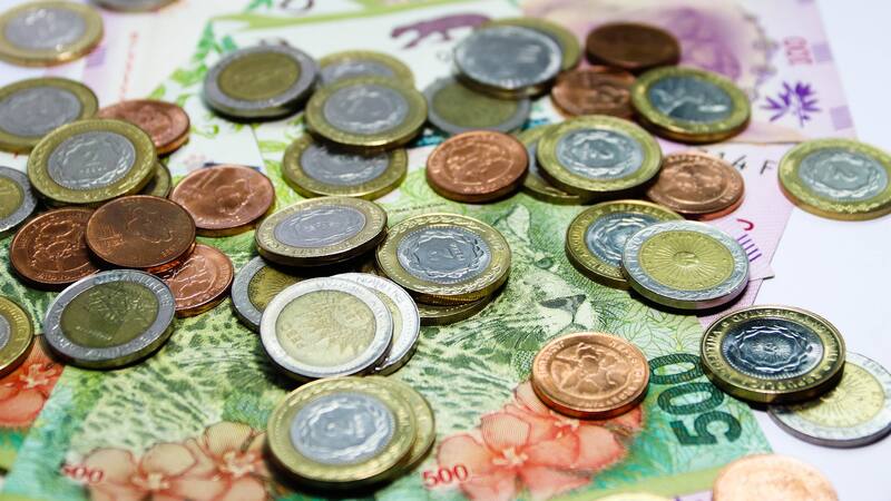 La falta de marca visible hace que esta pieza sea aún más atractiva para los numismáticos.