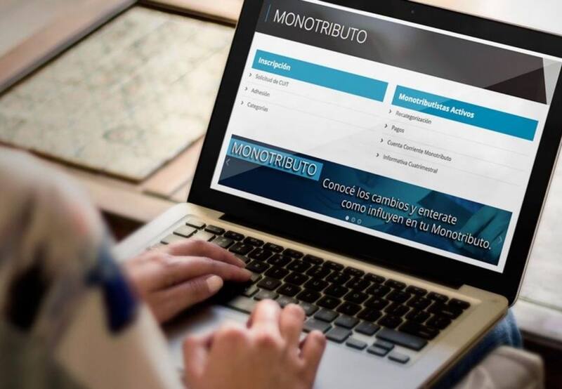 Varias empresas solicitan el monotributo a los empleados que contratan.