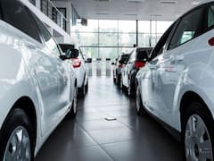 Autos: las ventas de 0 km frenaron su ritmo de caída en abril
