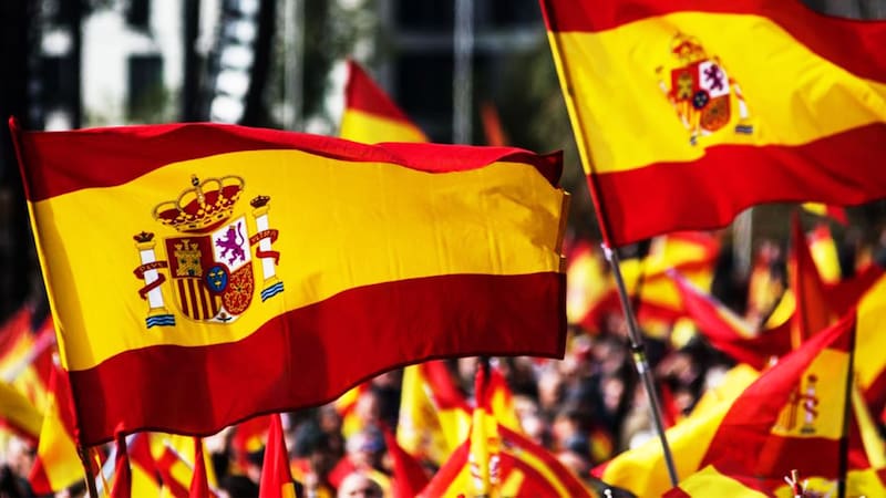 Ley de Memoria Democrática: denuncian expresiones franquistas en una procesión por Semana Santa.