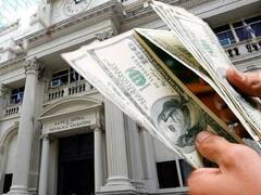 Dólar: bancos estatales "no podrán intervenir" a cuenta del Gobierno