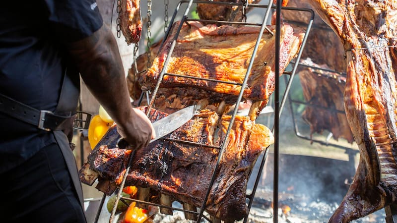 Las promociones de esta parrilla en la Ciudad de Buenos Aires es ideal para todos.