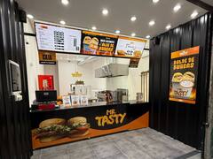 Por el auge del delivery, las franquicias apuestan por el formato mini