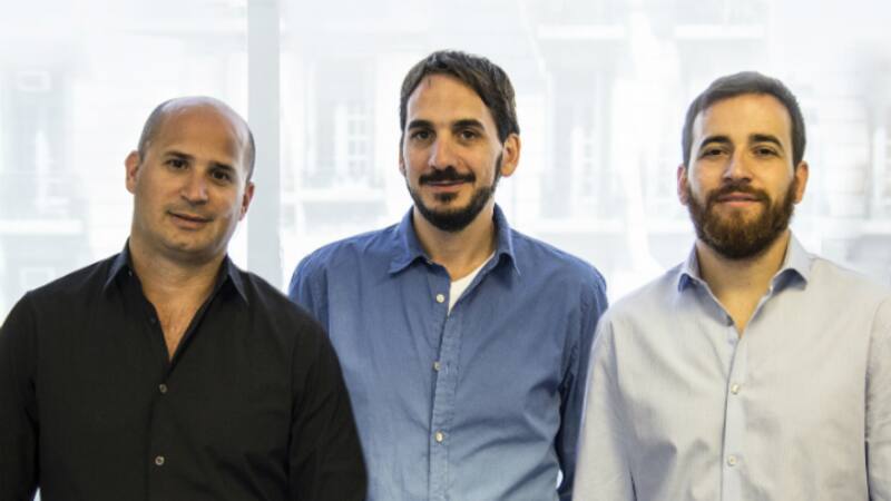 Facundo Vázquez, Mario López y Augusto Fernández Villa, de Poincenot.