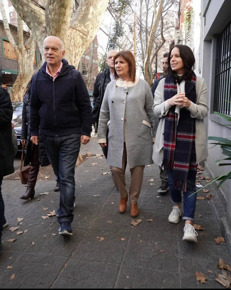 Patricia Bullrich y Néstor Grindetti visitaron Vicente López y acompañaron a la intendenta Soledad Martínez.
