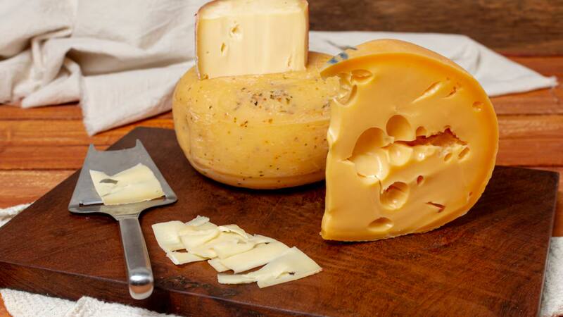 Este queso gallego tiene renombre mundial y se distingue por su sabor único.