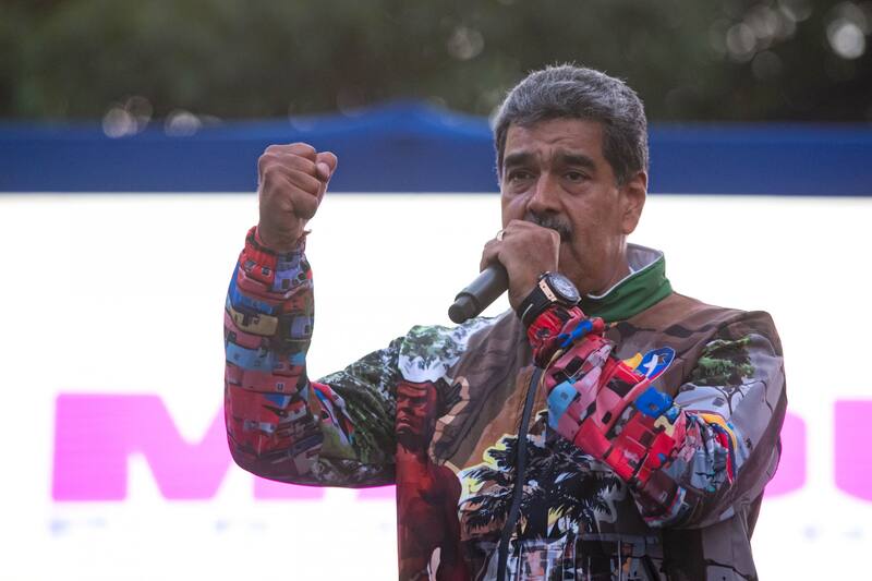 Nicolás Maduro, candidato a la reelección por el gobernante Partido Socialista Unido de Venezuela, hablando durante un acto de campaña electoral, en Caracas, Venezuela. (Foto: Xinhua).