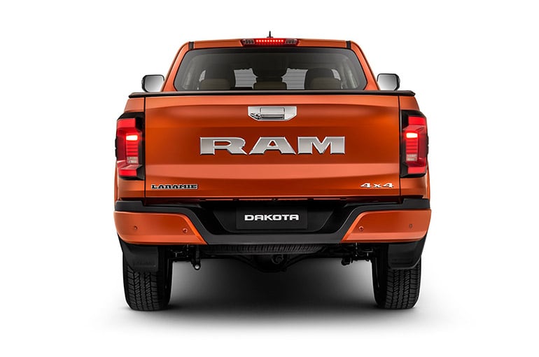 RAM Dakota