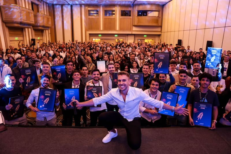 Achievers Academy cuenta con más de 9.000 alumnos de América Latina, España y Estados Unidos.