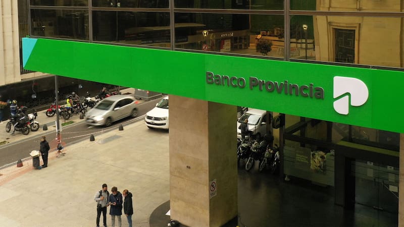 El nuevo régimen jubilatorio afecta a los empleados del Banco Provincia.