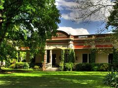 Escapadas: las estancias a dos horas de Buenos Aires para pasar el fin de semana largo y comer el mejor asado de campo