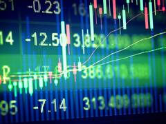 Crecen apuestas a una baja del crudo y amenazan a acciones locales