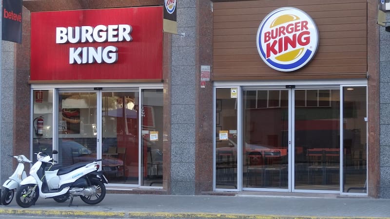 Burger King lanza nuevas ofertas de empleo con contrato fijo en distintas localidades de España.