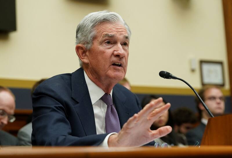Jerome Powell, presidente de la FED, durante su deposición ante la audiencia del Comité Bancario del Senado de los EE.UU.