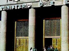 Deuda en pesos: Economía busca captar $ 70.000 millones para afrontar vencimientos de fin de mes