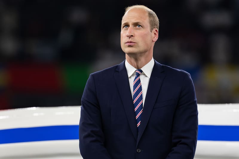 ¿El fin de los duques de Sussex? El príncipe William estaría dispuesto a todo. Fuente: Shutterstock.