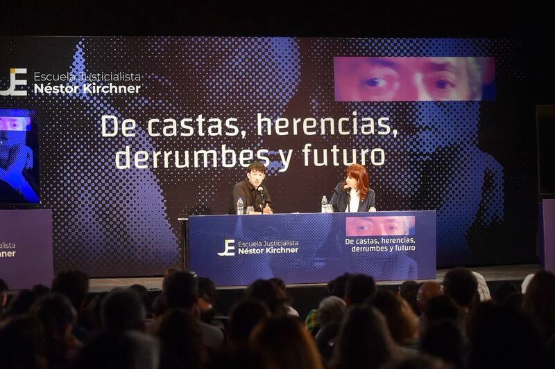 Pedro Rosemblat ayudó a Cristina Kirchner a descontracturar una parte de su presentación