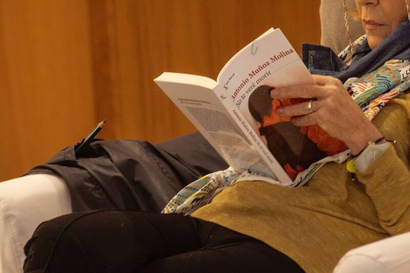 Diariamente, hay dos inmersiones lectoras de tres horas cada una, mañana y tarde: los participantes se organizan de forma libre para leer a su ritmo. (Imagen: Gentileza Remanso / Remedios Sola)