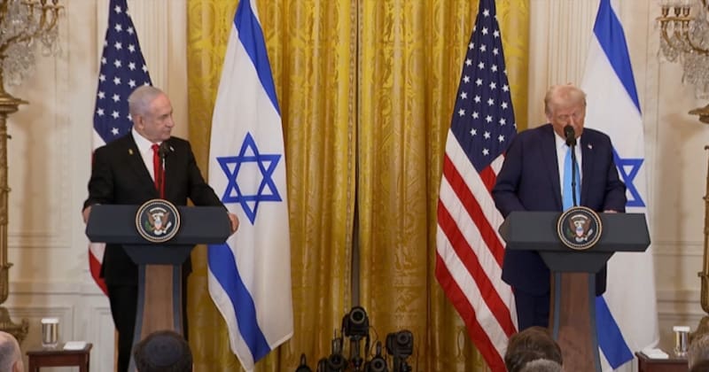 Trump presentó en la Casa Blanca un plan para frenar la ofensiva en Gaza, con la impronta de Jared Kushner y Tony Blair tras convencer a Netanyahu. Foto: Archivo.