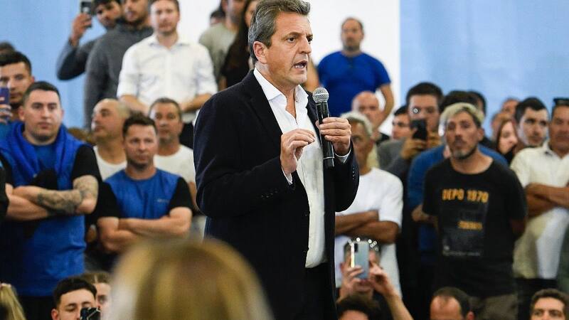 Sergio Massa eligió un cierre distinto: sin políticos, en una fábrica y con trabajadores