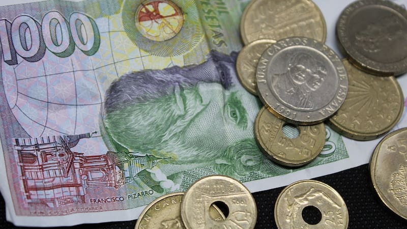 Hay solo 150 pesetas con la cara de Franco: si la tienes en casa, puedes venderla por 3000 euros.