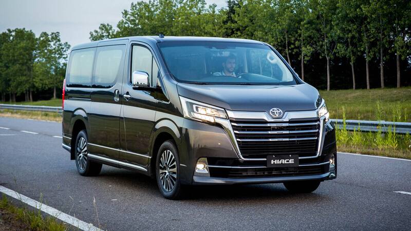 Hasta ahora, Toyota importa desde Japón el utilitario Hiace que comenzará a fabricar en la Argentina.