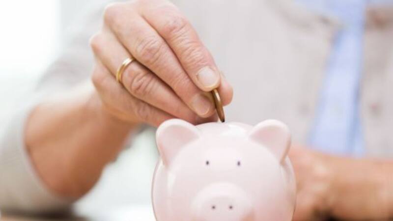 Los adultos mayores recibirán hasta 50,000 pesos extra en febrero. Foto: Archivo.