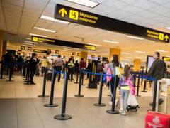 Viral en TikTok: el inesperado "empleado" que una viajera se encontró en Migraciones en la frontera entre Argentina y Chile