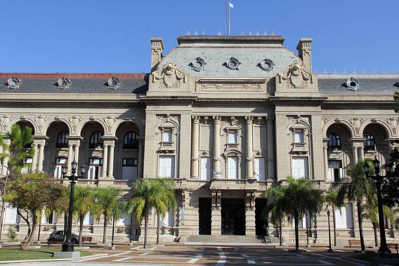 La Universidad del Litoral en Santa Fe donde sesionó la Convención de 1994