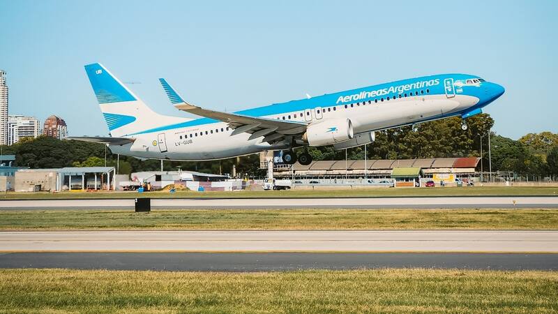 Aerolíneas Argentinas volvió a ofrecer 6 cuotas sin interés para compras hasta el 7 de enero.