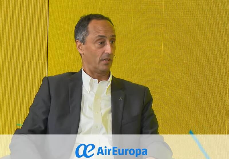 Raúl Barcesat, presidente y CEO de Mercedes-Benz Camiones y Buses